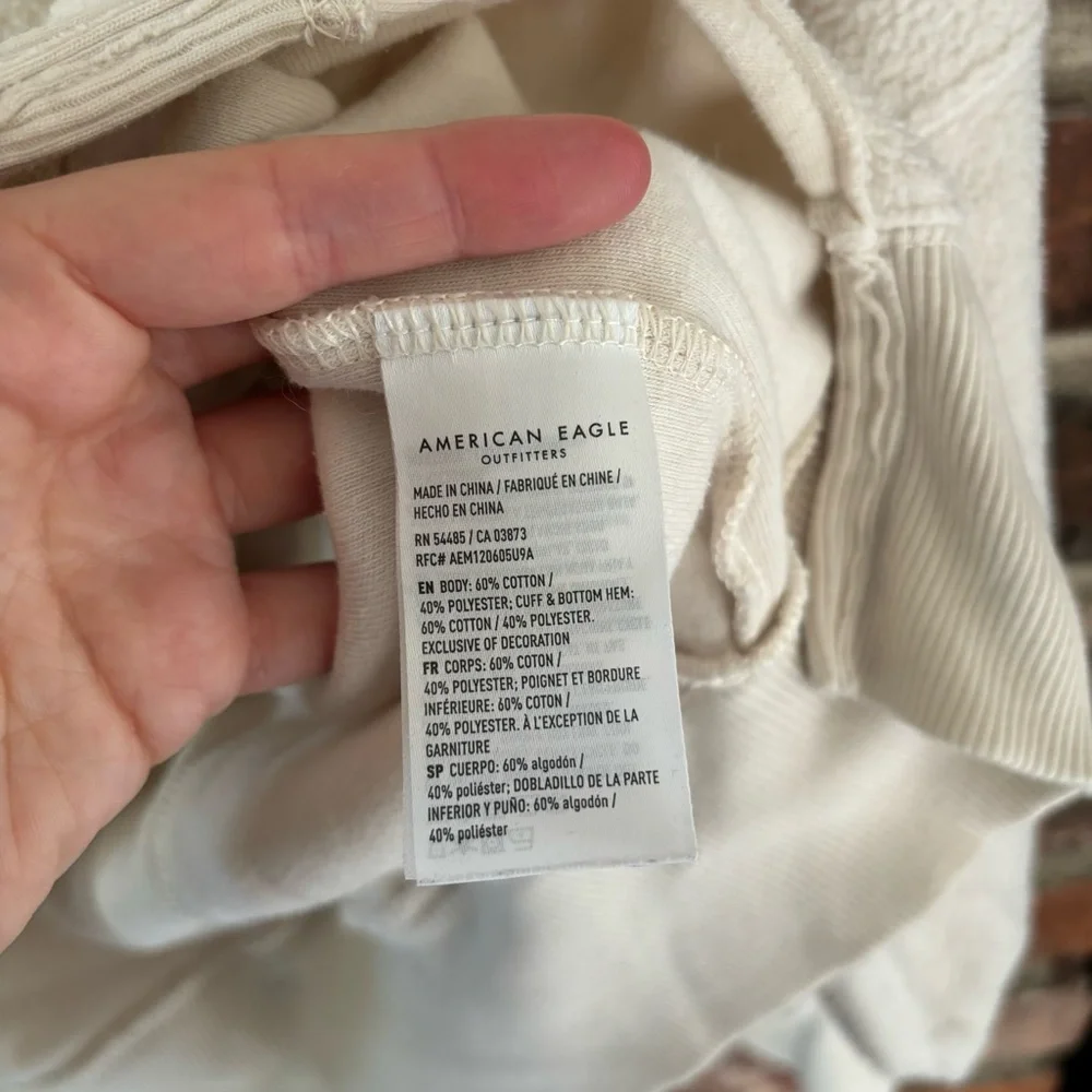American Eagle Big Hug Reversible Fleece Sweatshirt, XS - Picture 6 of 6